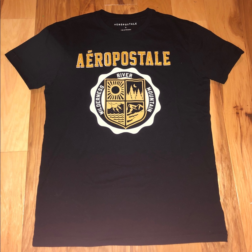Small Aēropostale shirt